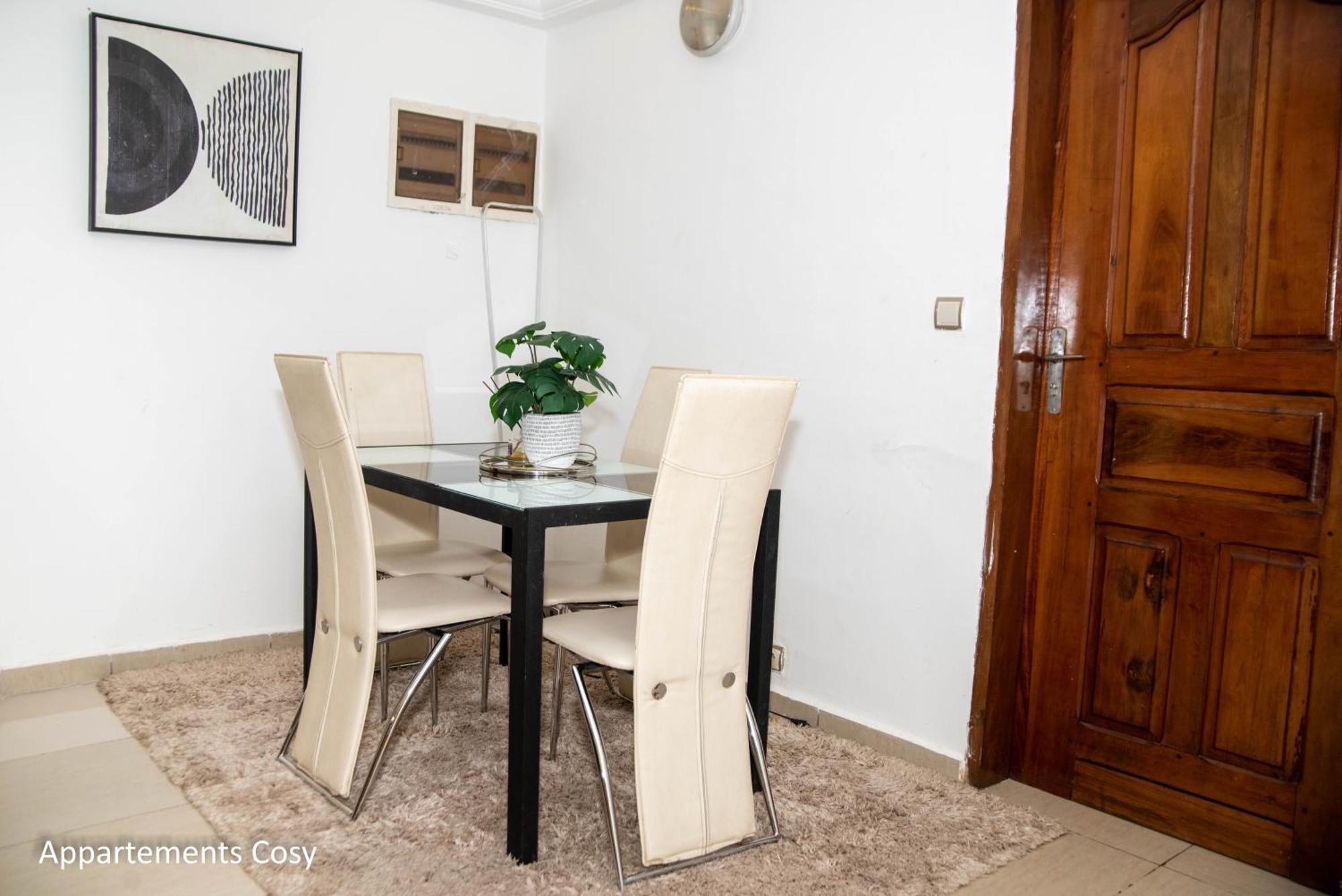 Appartement Cosy Gold Bonapriso Douala Exteriör bild
